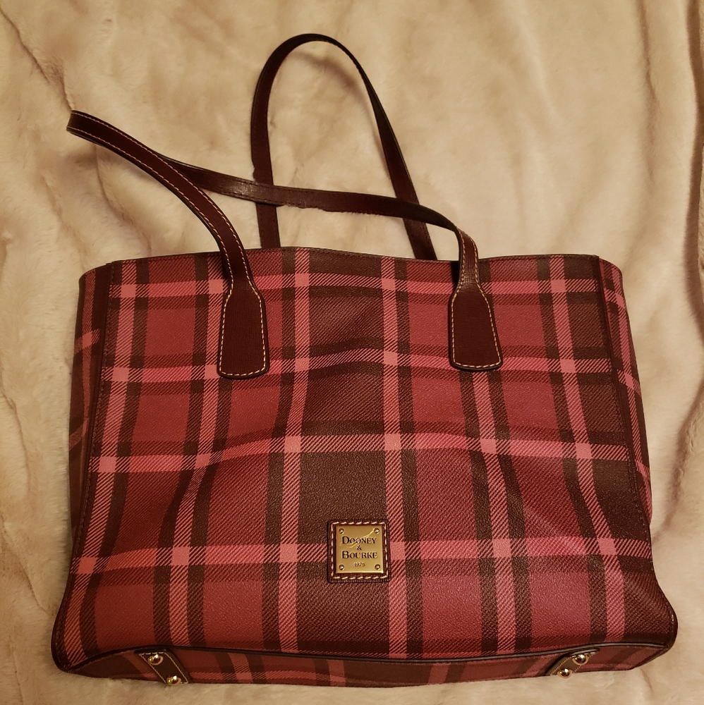 Dooney and Bourke Tote Handbag